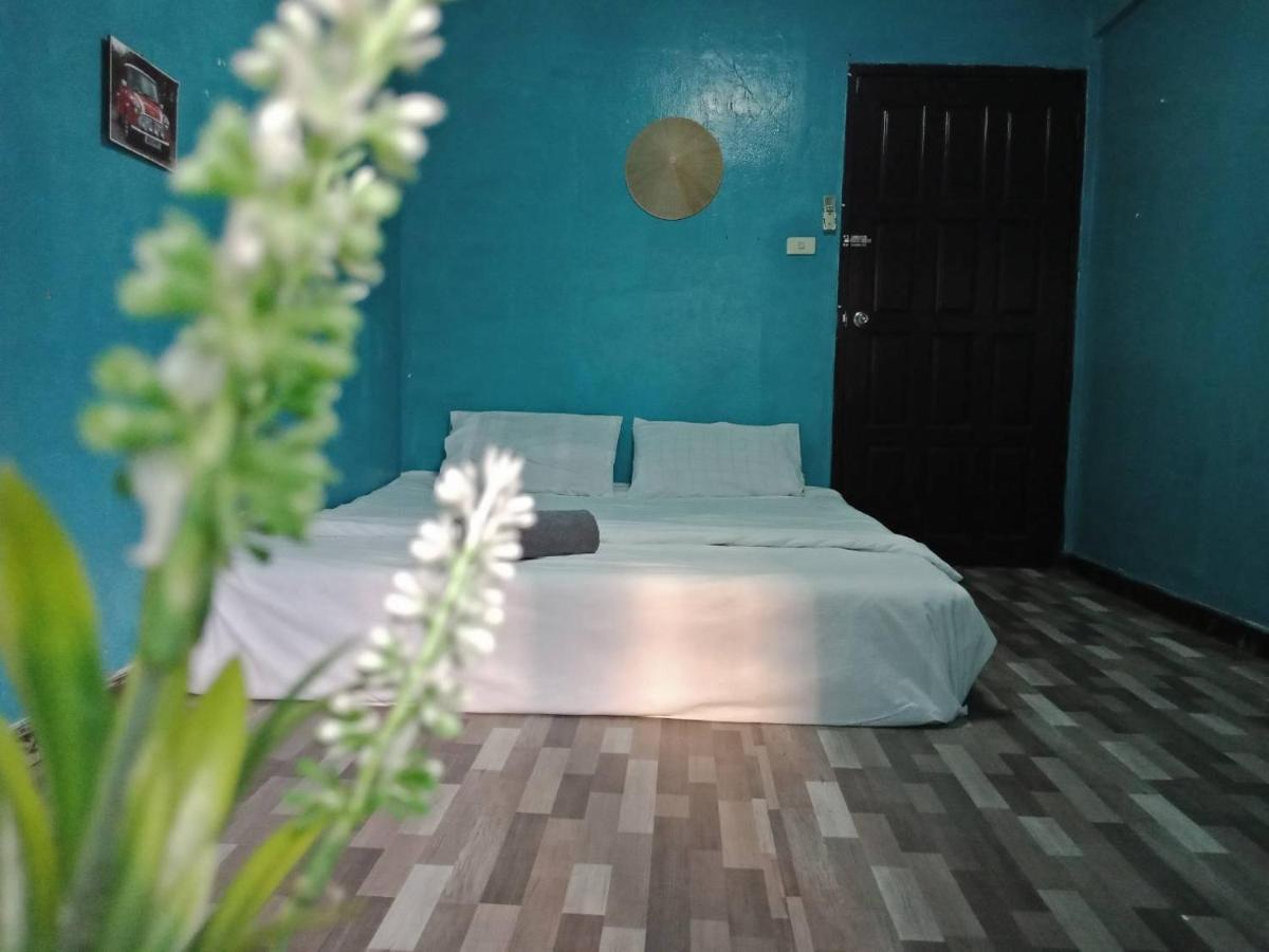 The Chiang Mai Walkers Hotel Exterior photo